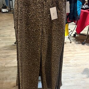 Leopard Print Wide-Leg Pants